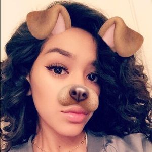 Meet your Posher, Evangeline